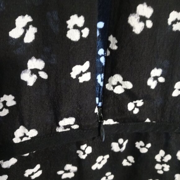 SERAPHINE monochrome floral Maternity & Nursing Dress (sz6) - Picture 7 of 13